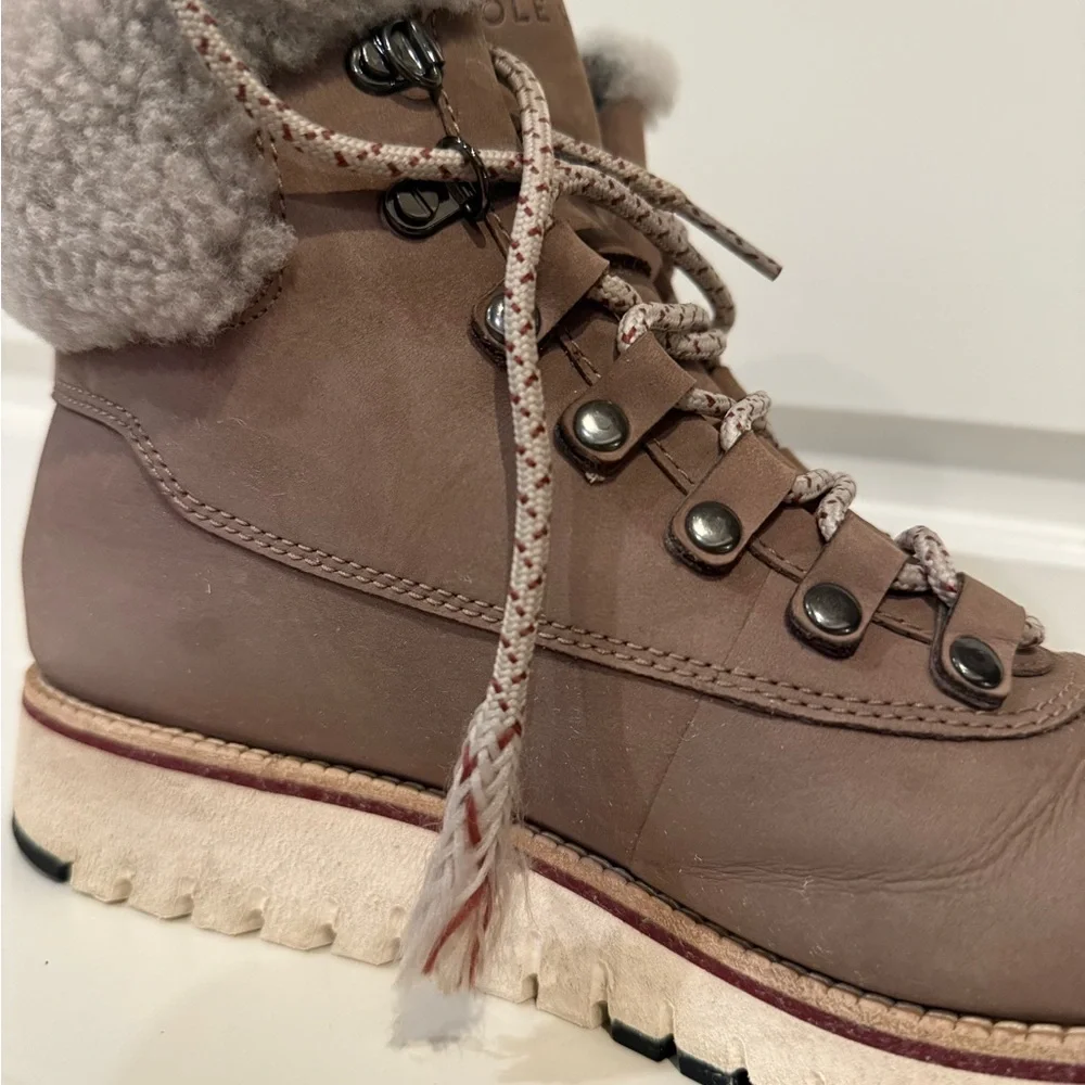 Cole Haan Waterproof Zerogrand Explorer Hiker Boots Womens Sz 9 - Taupe Nubuck - Picture 10 of 10